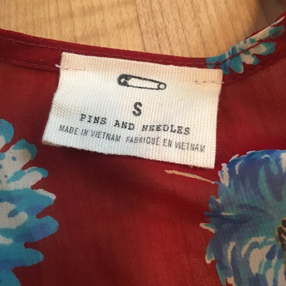 Whimsy sheer blouse - Picture 3 of 3